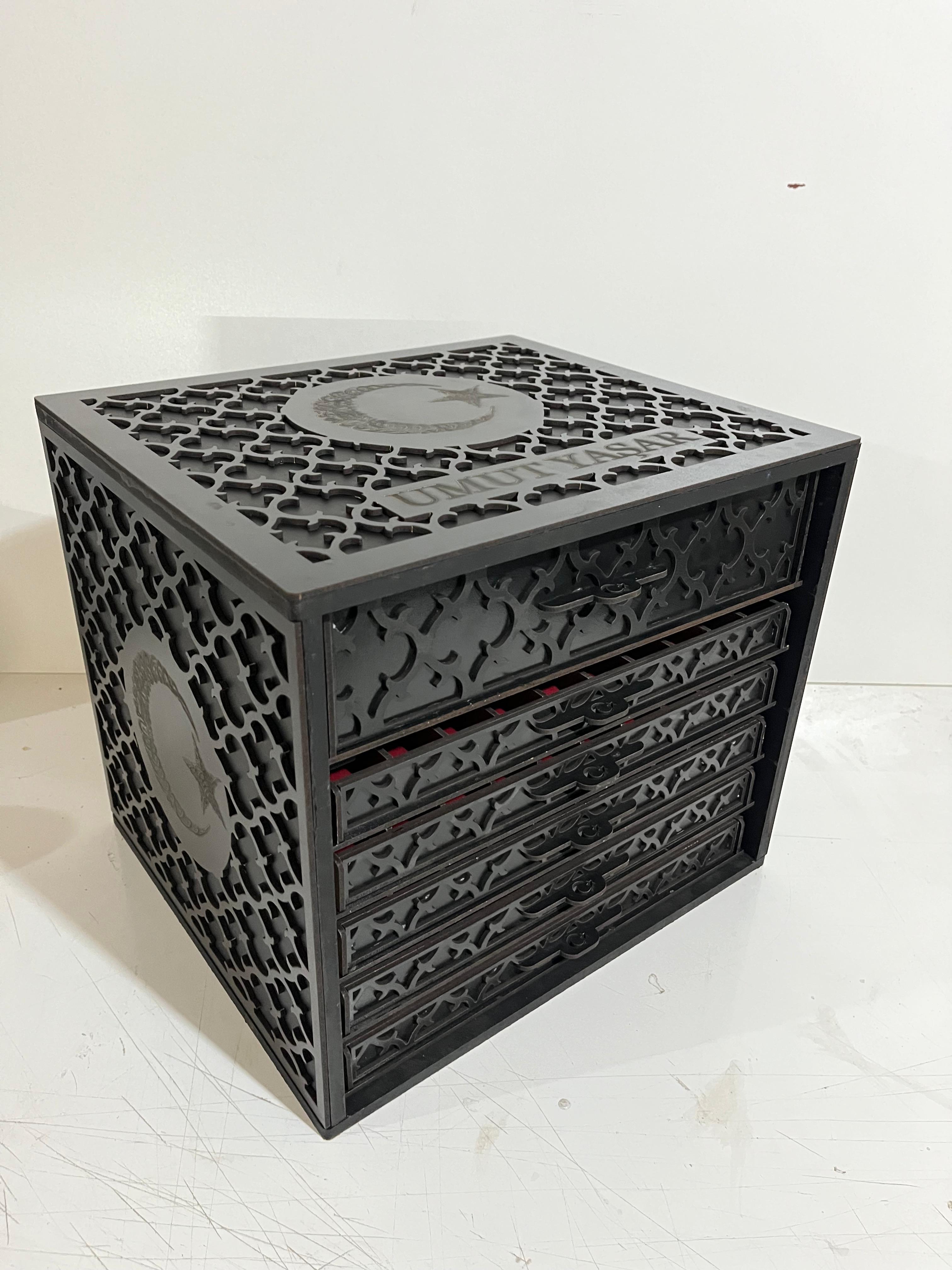 Kişiye Özel Ahşap Kalın Tesbih Kutusu ( 40 Tesbih 12 Saat )